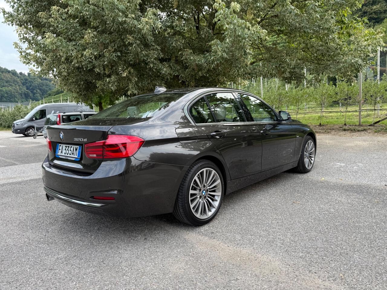 Bmw 320 320d xDrive Luxury