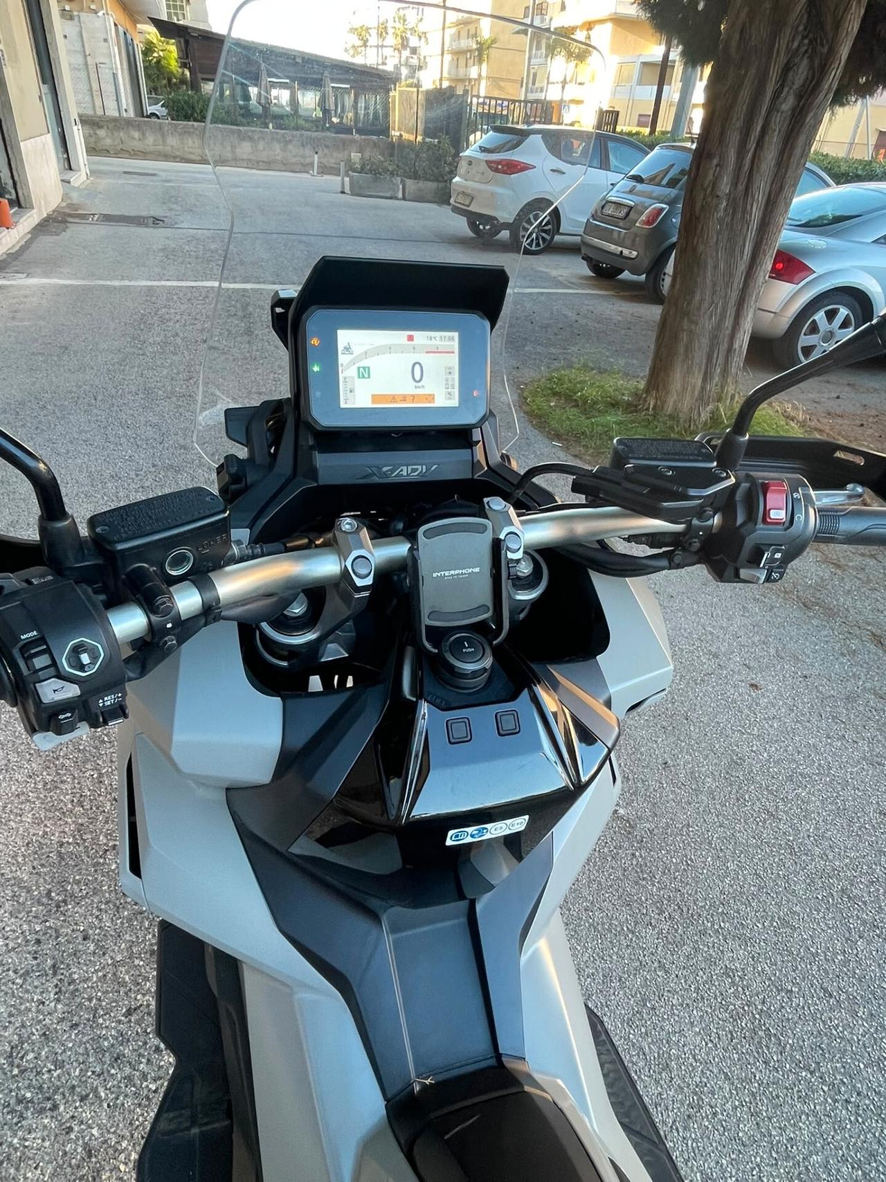 Honda X-ADV 750