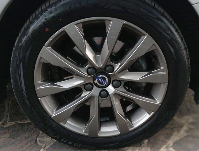 VOLVO V60 D3 Momentum