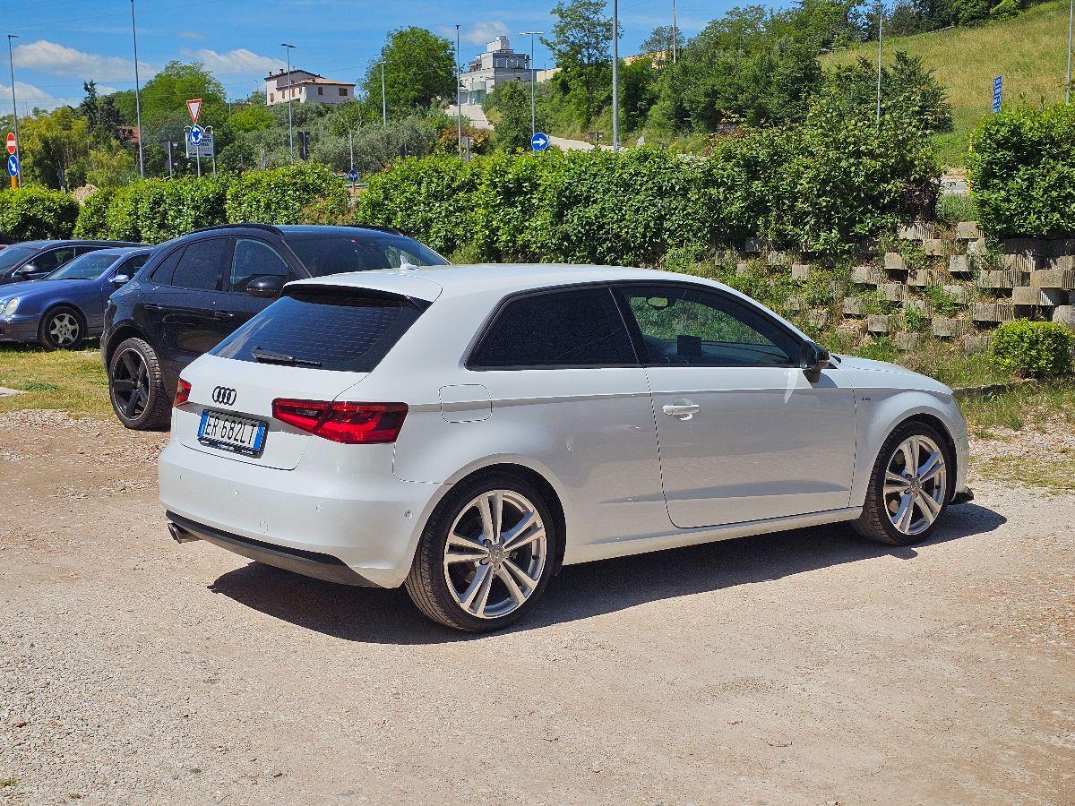 AUDI A3 1.8 TFSI 180CV S-LINE S-TRONIC