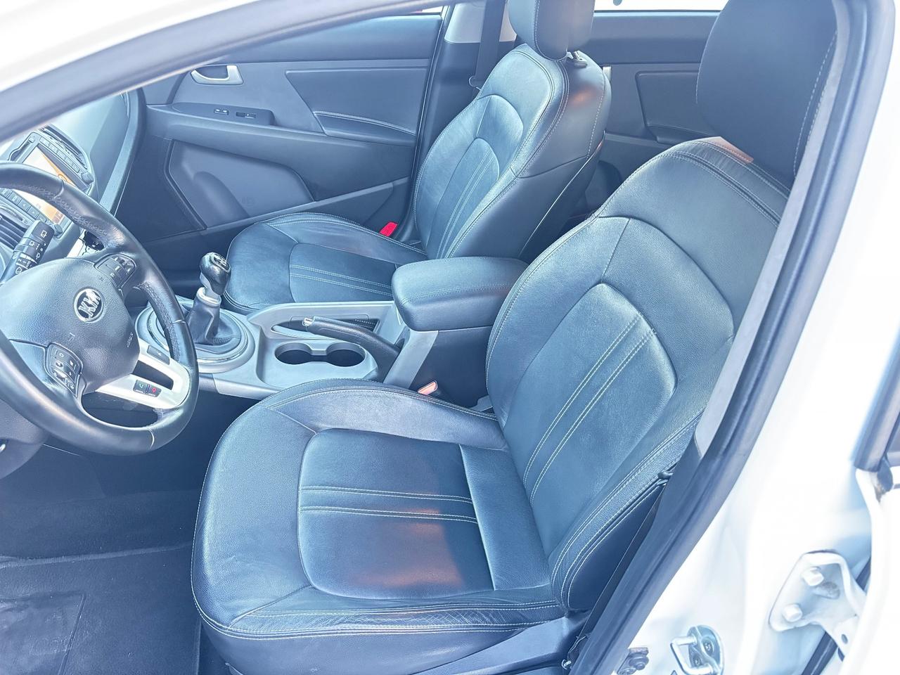 Kia Sportage 1.7 CRDI VGT 2WD high tech