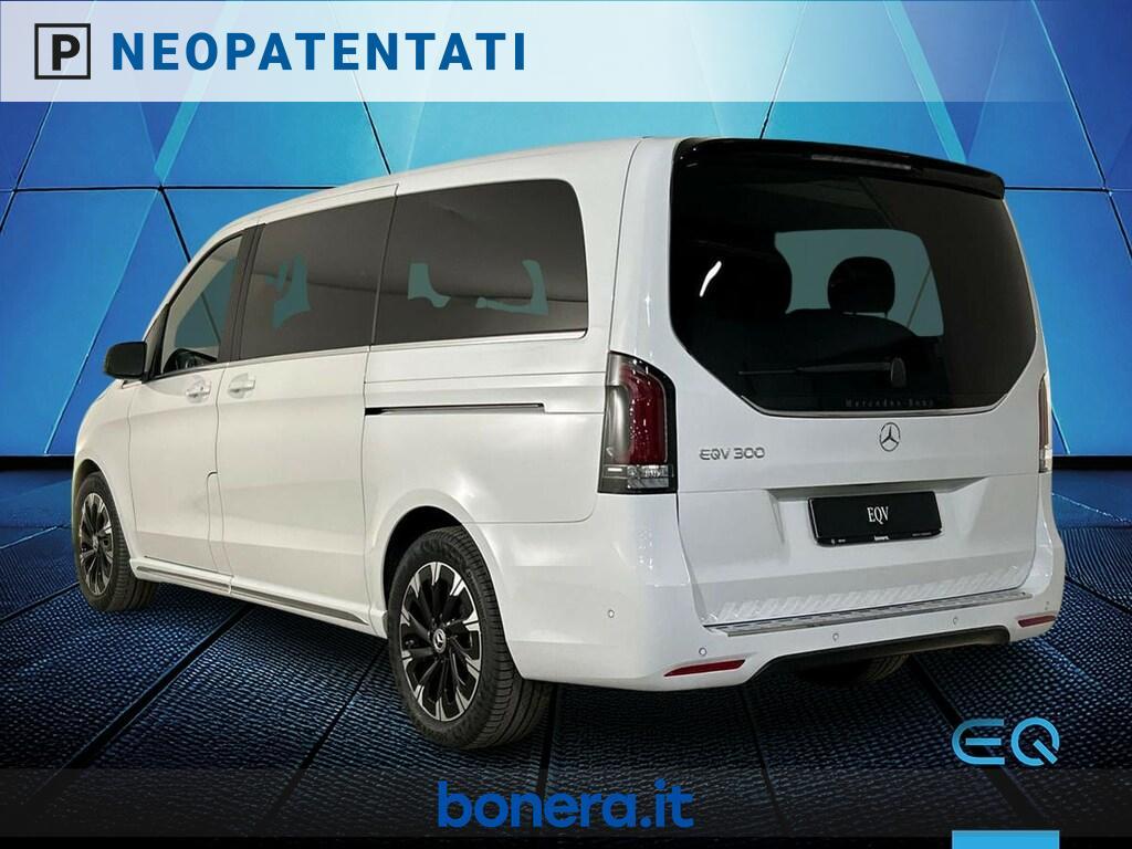 Mercedes EQV Long 300 Avantgarde Line