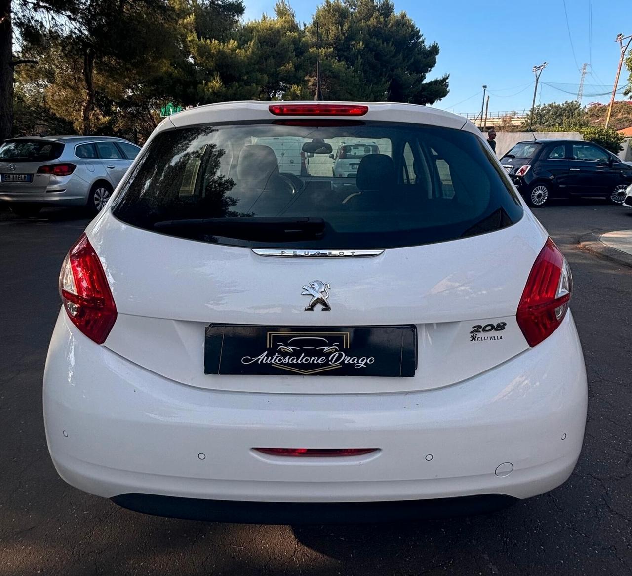 Peugeot 208 1.4 HDi 68 CV 5 porte Allure