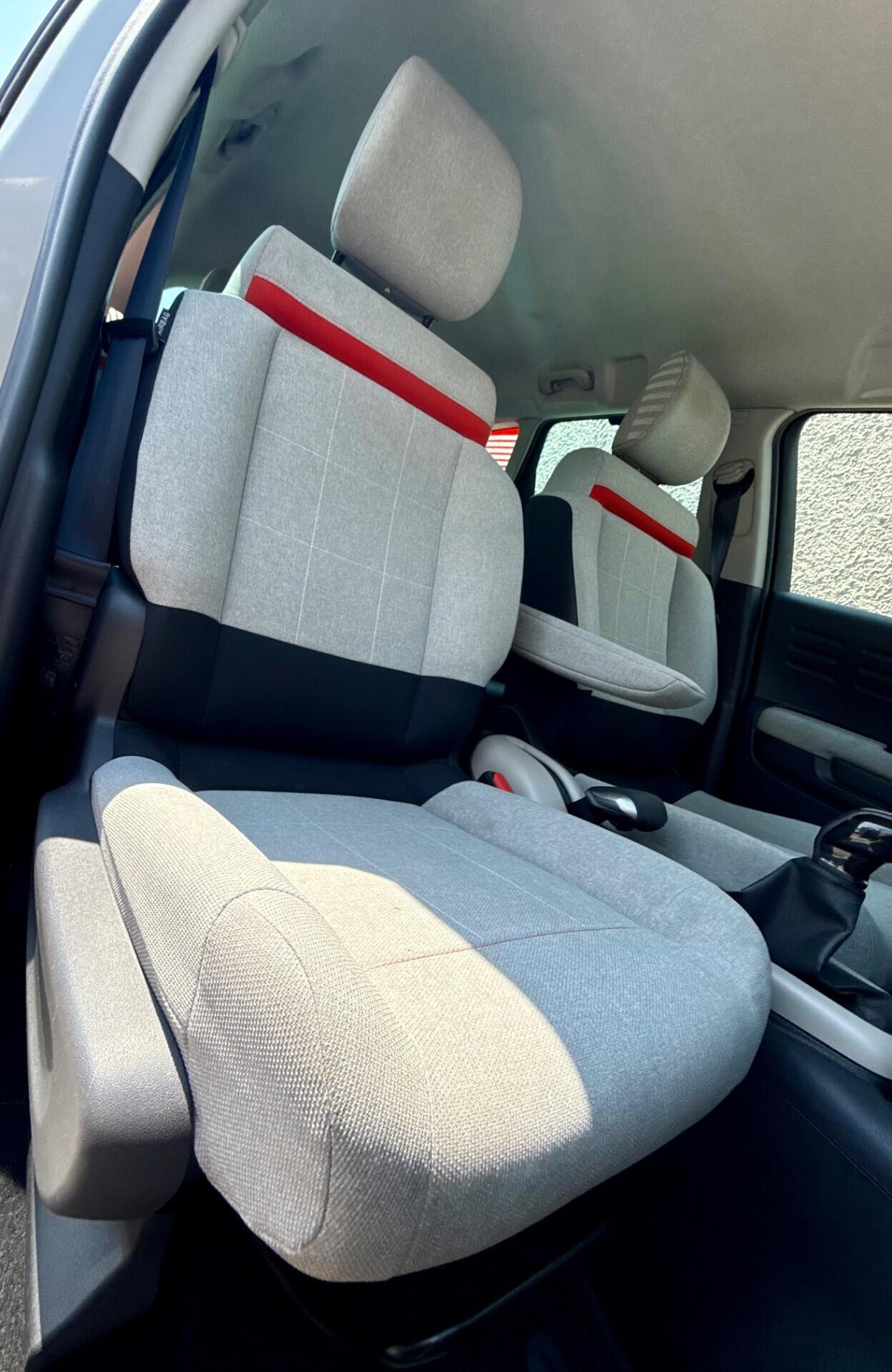 Citroen C3 Aircross BlueHDi 100,LED diurni, head-up display,cerchi diamantati,ecc.