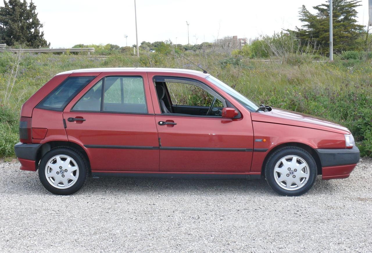 Fiat Tipo 1.6 i.e. cat 5 porte HSD