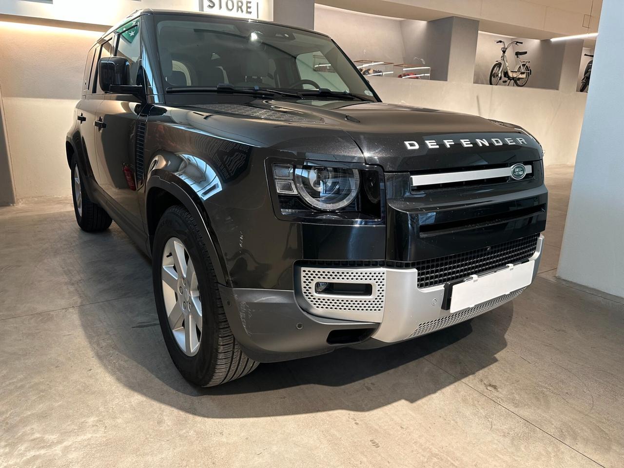 Land Rover Defender 110 3.0D I6 200 CV AWD Auto SE