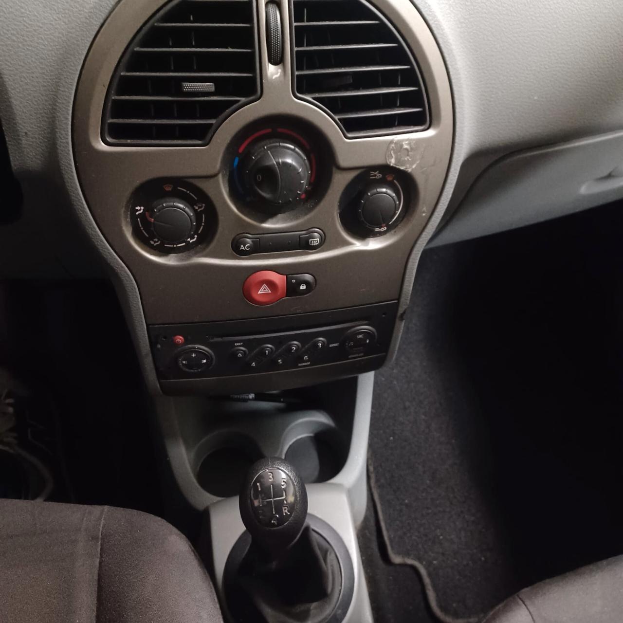 ECONOMICA MODUS 1.2 PER FAMIGLIA E NEOPATENTATI