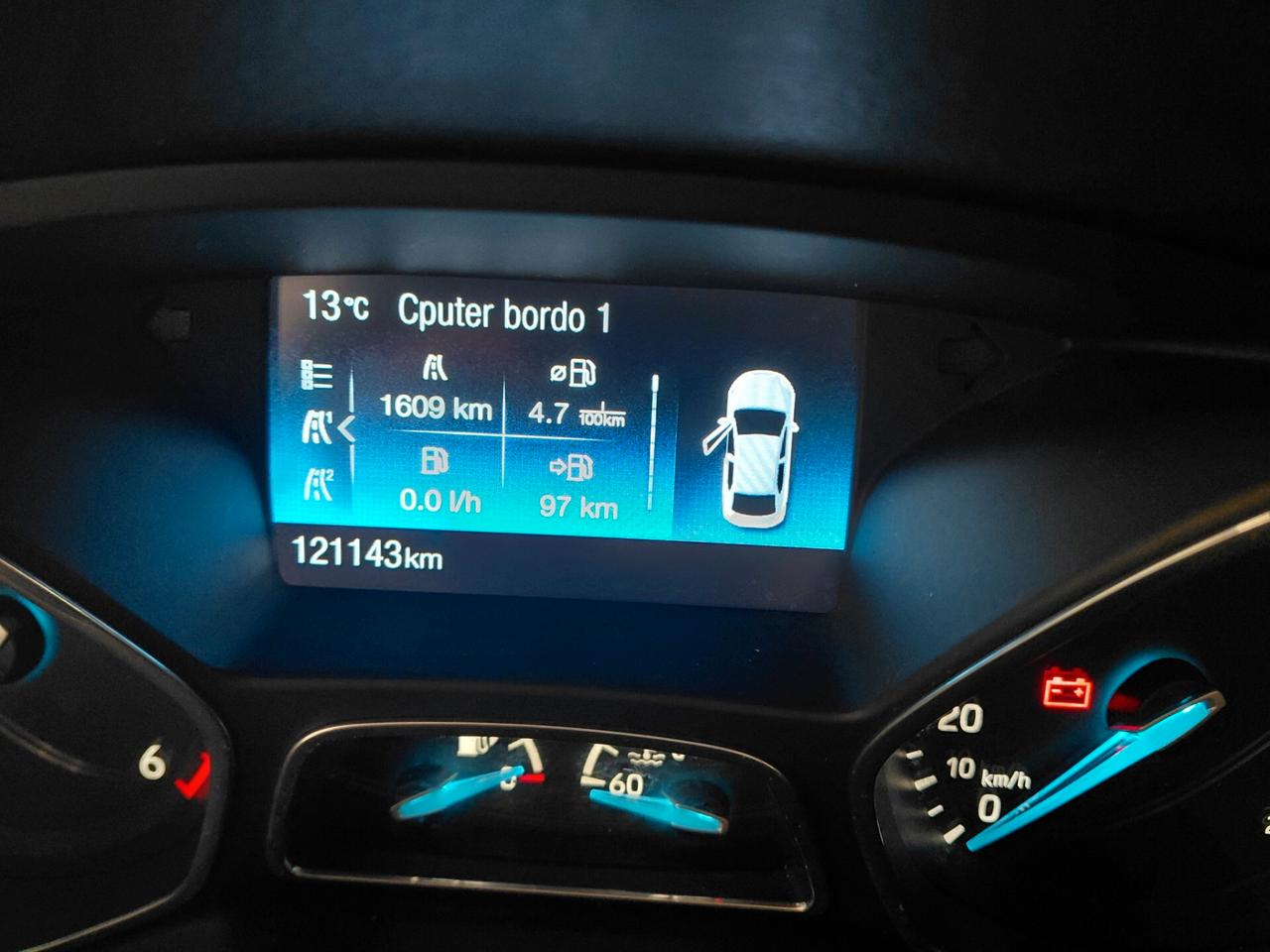 FORD FOCUS ANNO 2018 DS 1.5 ADATTA NEOPATENTATI KM 121 mila