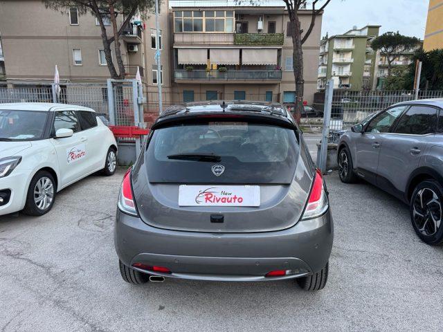 LANCIA Ypsilon 1.0 FireFly 5 porte S&S Hybrid Platino