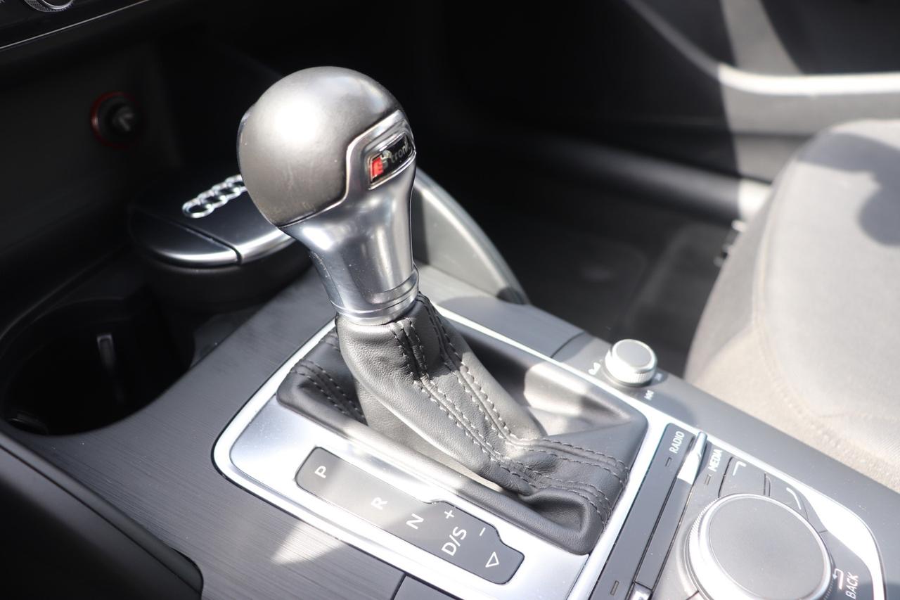 Audi A3 1.6 TDI clean diesel Ambition