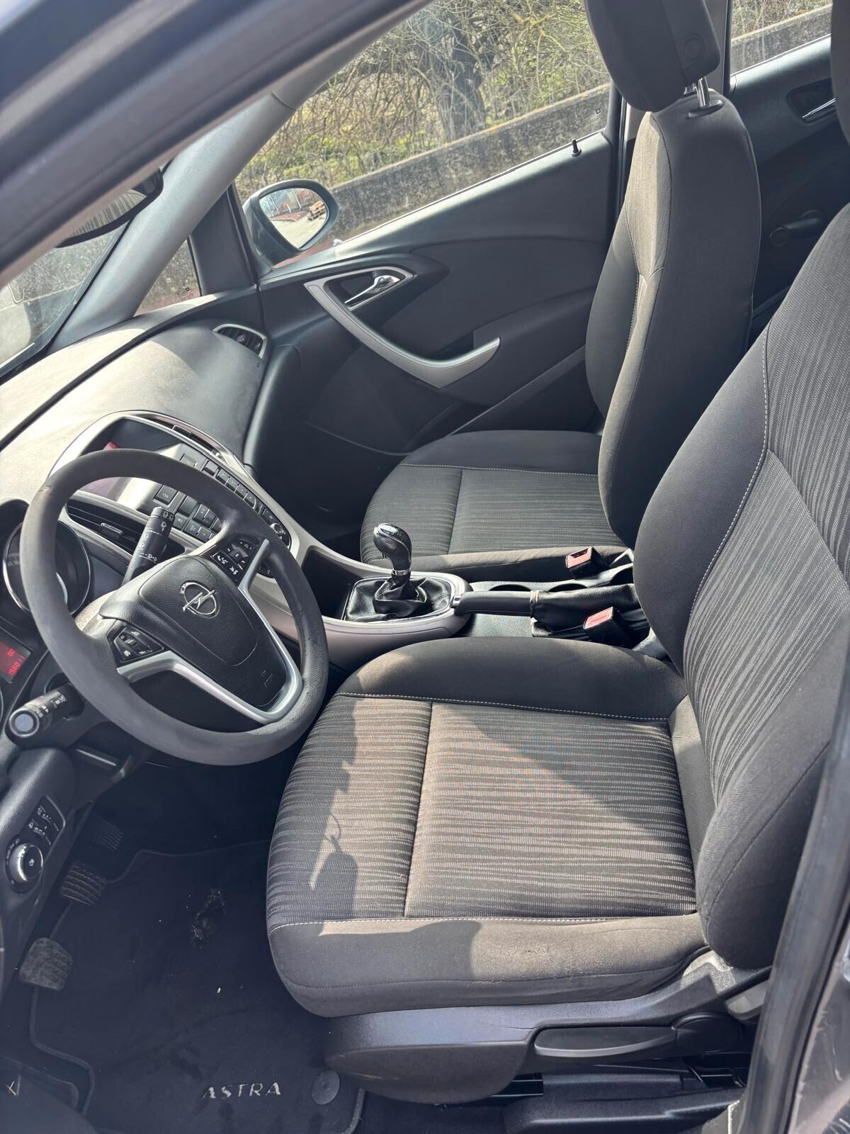 Opel Astra 1.4 100CV Sports Tourer Cosmo UNICO PROPRIETARIO