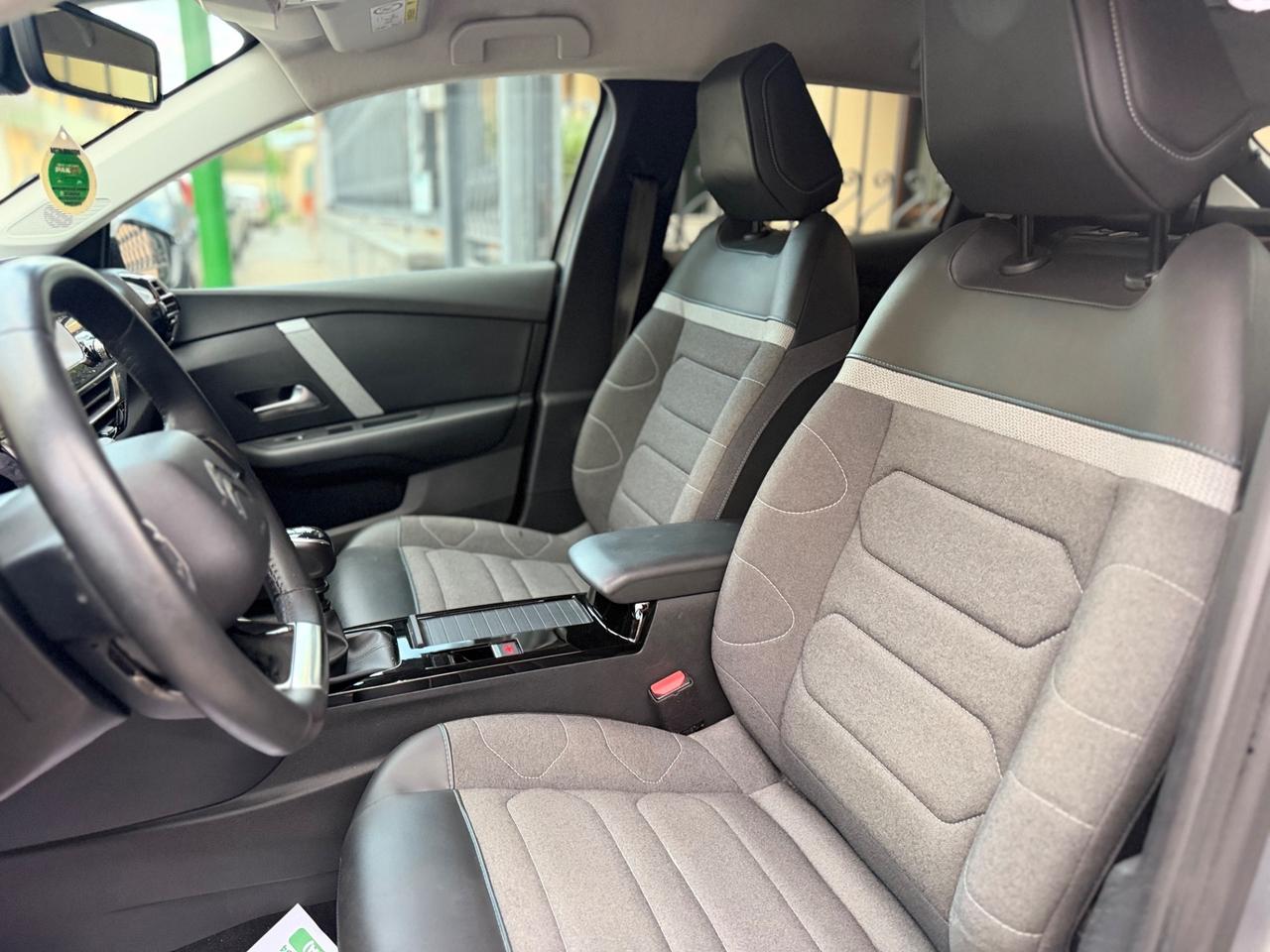 Citroen C4 PureTech 130 S&S Shine