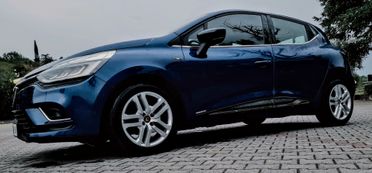 Renault Clio TCe 12V 90 CV GPL 5 porte Moschino Intens