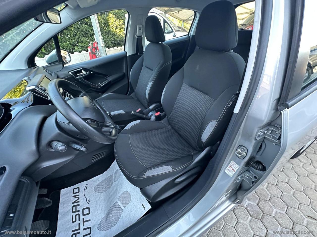 PEUGEOT 208 82CV 5p. Allure
