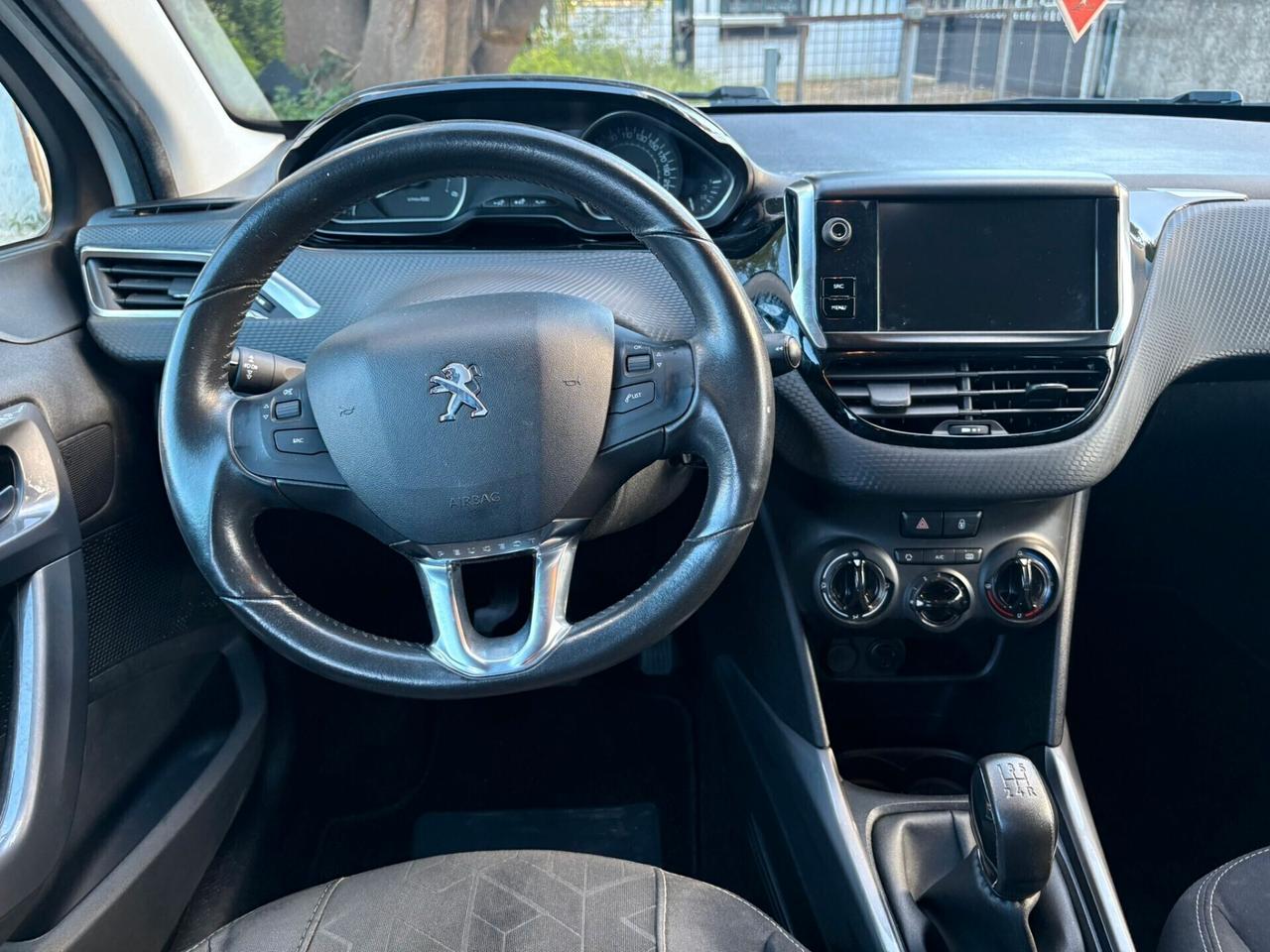 PEUGEOT 2008 1.6 HDi Active - 2017