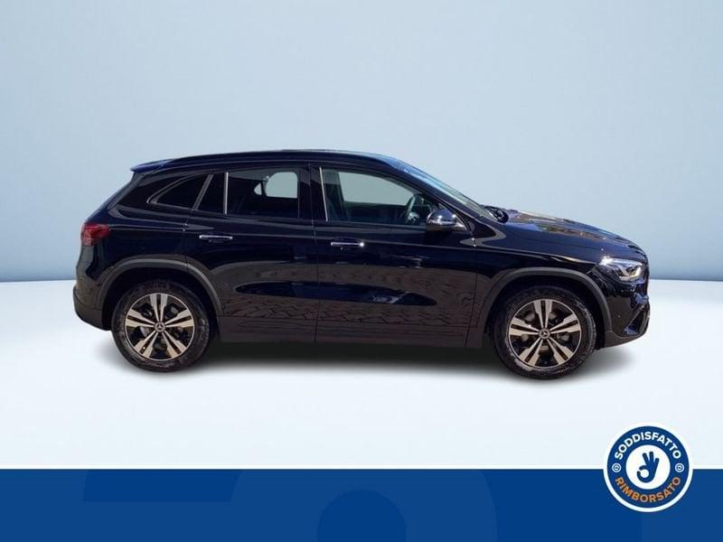 Mercedes-Benz GLA 200d Automatic 4Matic Advanced Plus Progressive
