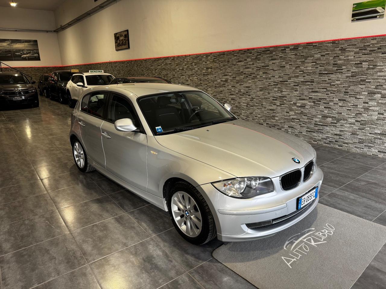 Bmw 116 116i cat 5 porte Attiva