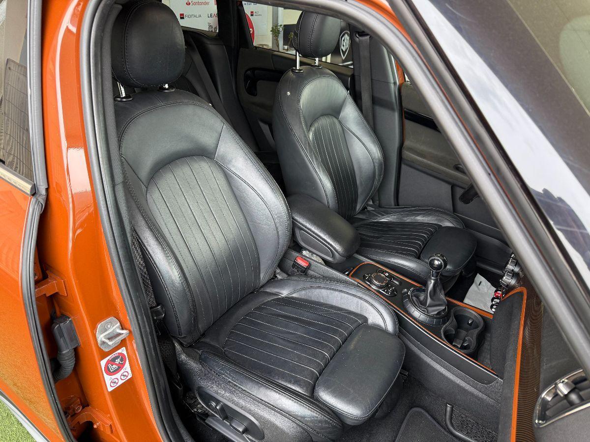 MINI - Countryman Mini 2.0 Cooper D Hype