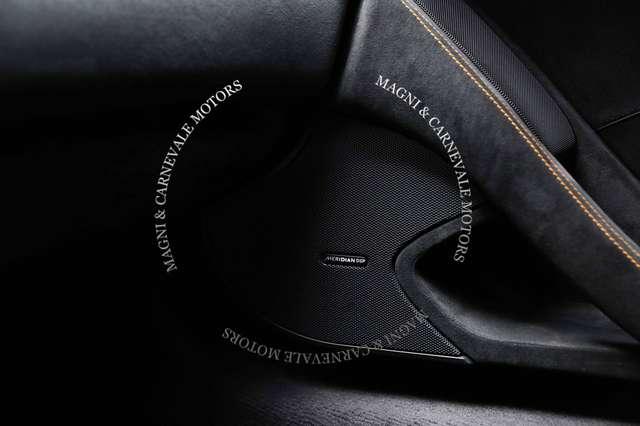 McLaren 675LT 1 OF 500|FULL CARBON PACK|LIFT SYSTEM|MERIDIAN|
