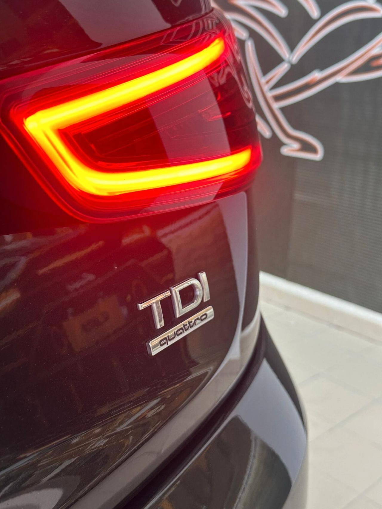 Audi Q3 2.0 TDI 140 CV quattro S tronic TETTO APRIBILE