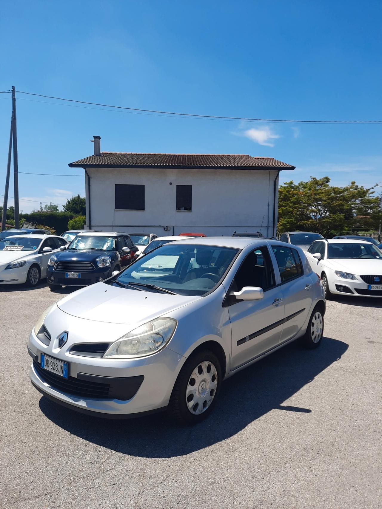 Renault Clio 1.5 dCi 70CV 5 porte UNICO. PRO
