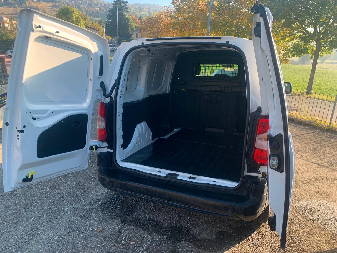 Toyota Proace city 3 posti autocarro - medium dinamic unico proprietario 45000 km- manutentato bellissimo