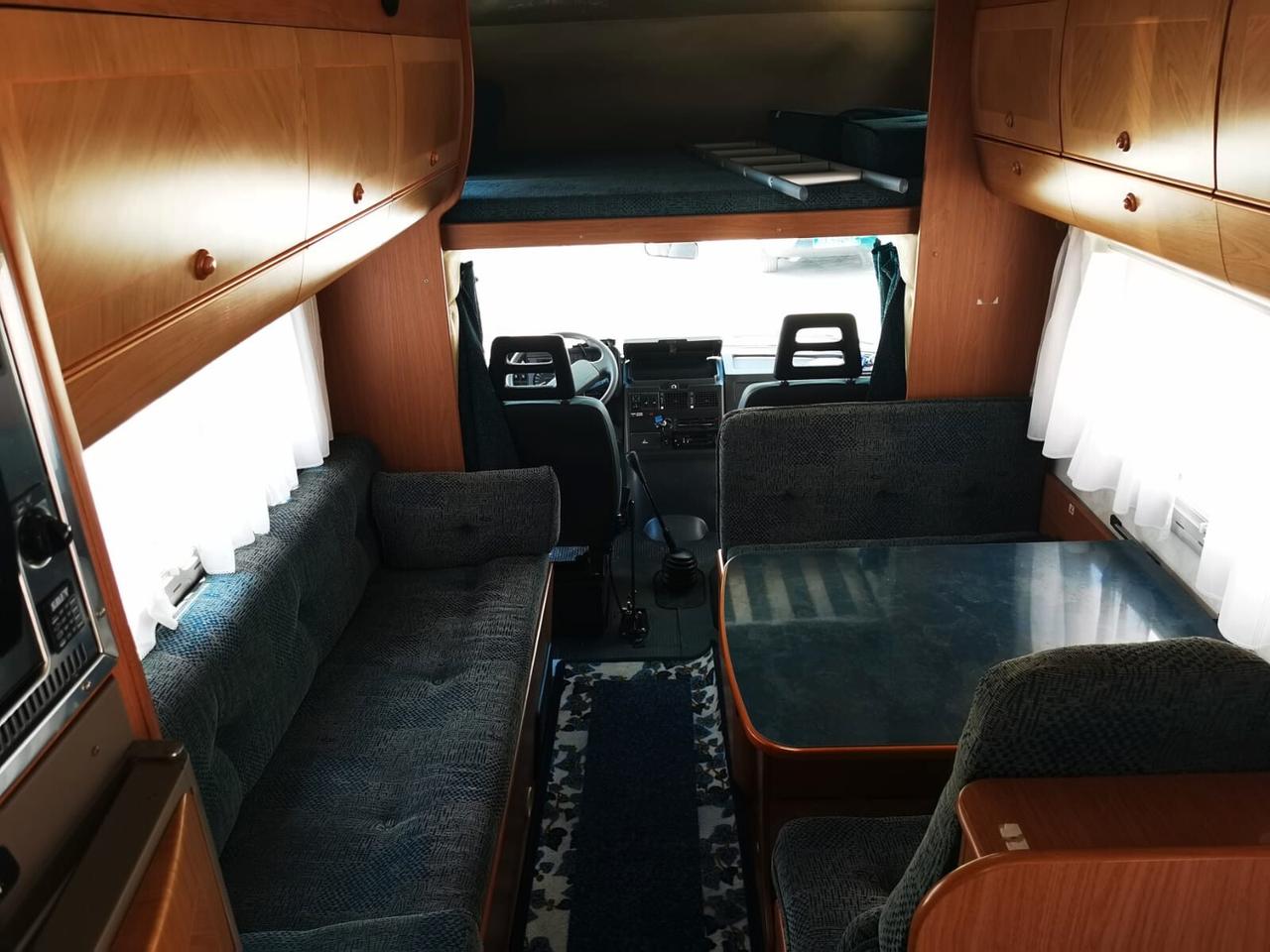 camper mansardato mobilvetta ICARO S4