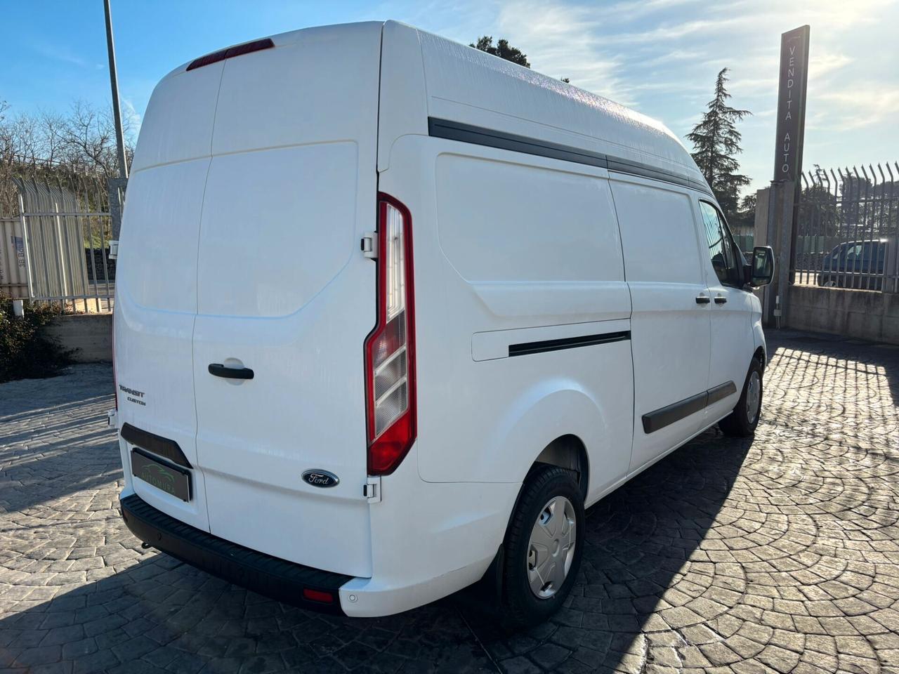 Ford Transit Custom 2.0 EcoBlue 130cv L2H2