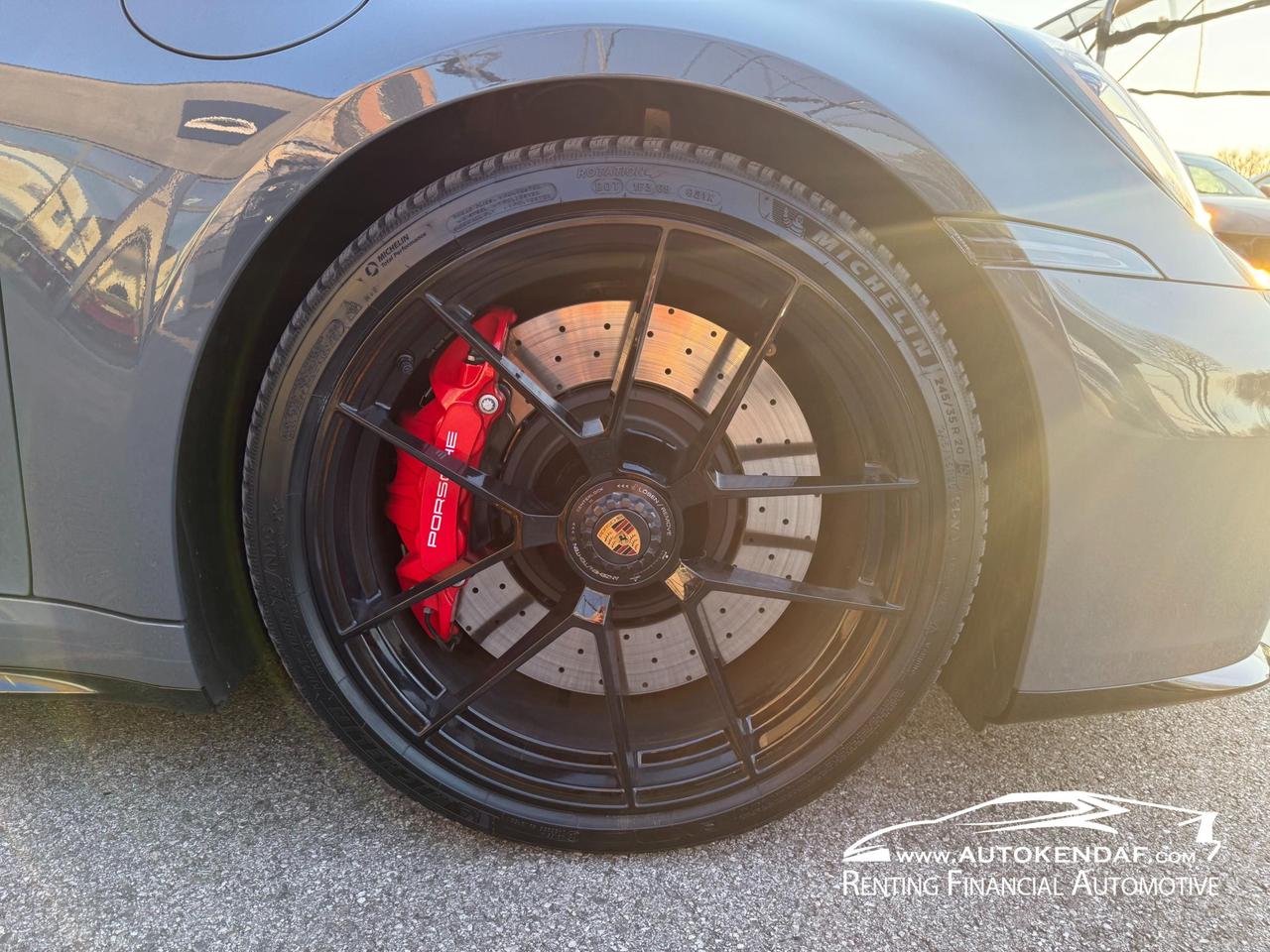 Porsche 911 Coupe 992 3.6 Carrera 4 GTS auto