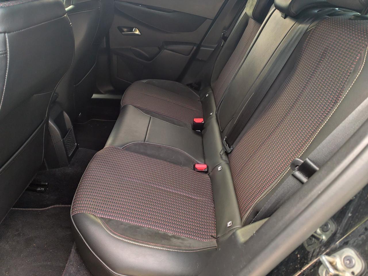 Ds DS3 3 Crossback BlueHDi 130 aut. Performance Line+