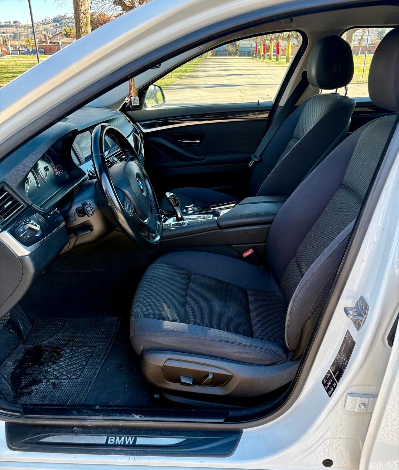 Bmw 530d xDrive 258CV Touring Business Automatic