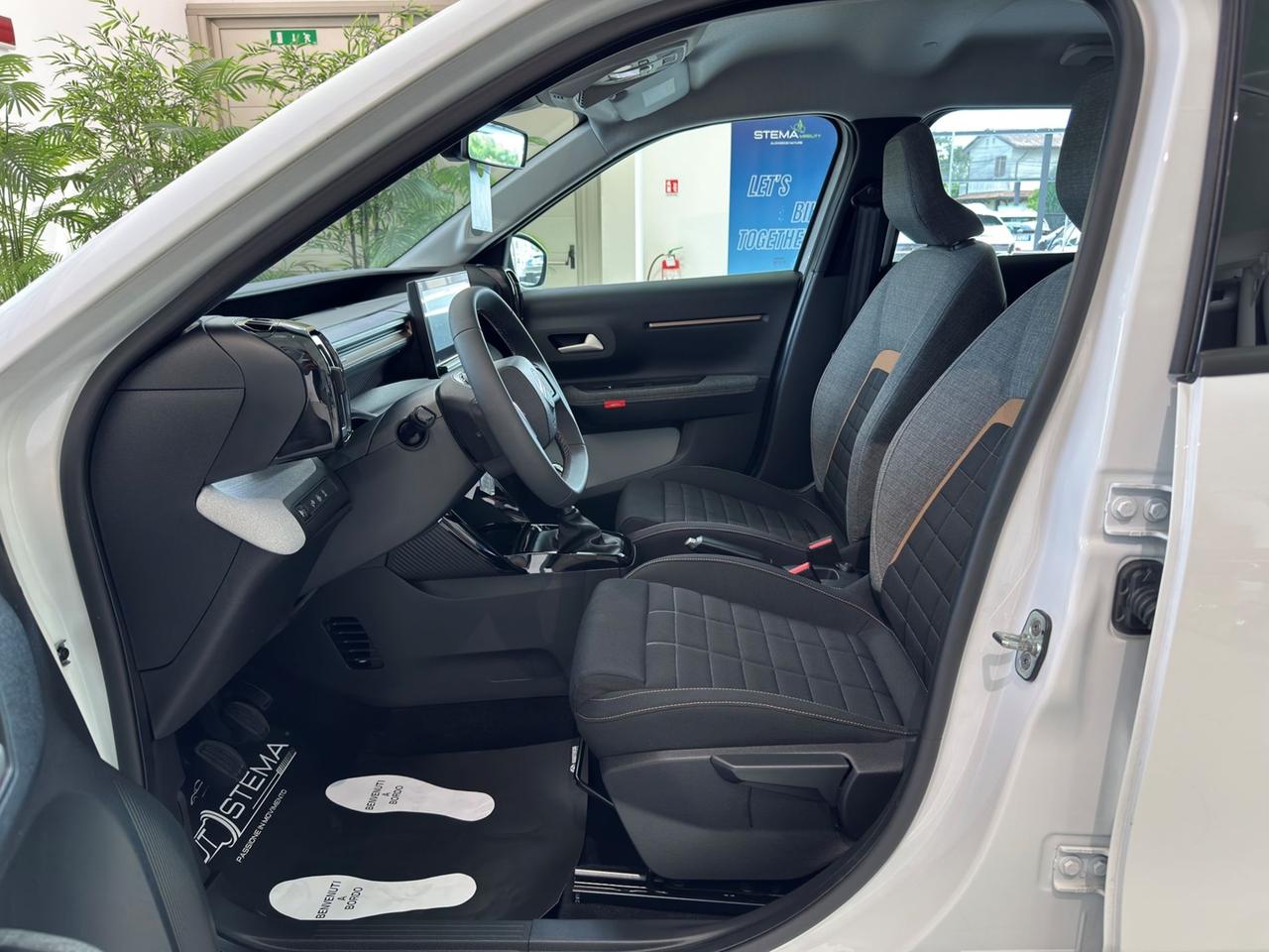 CITROEN C3 Aircross II 2024 1.2 puretech turbo Plus 100cv - CON CATENA!