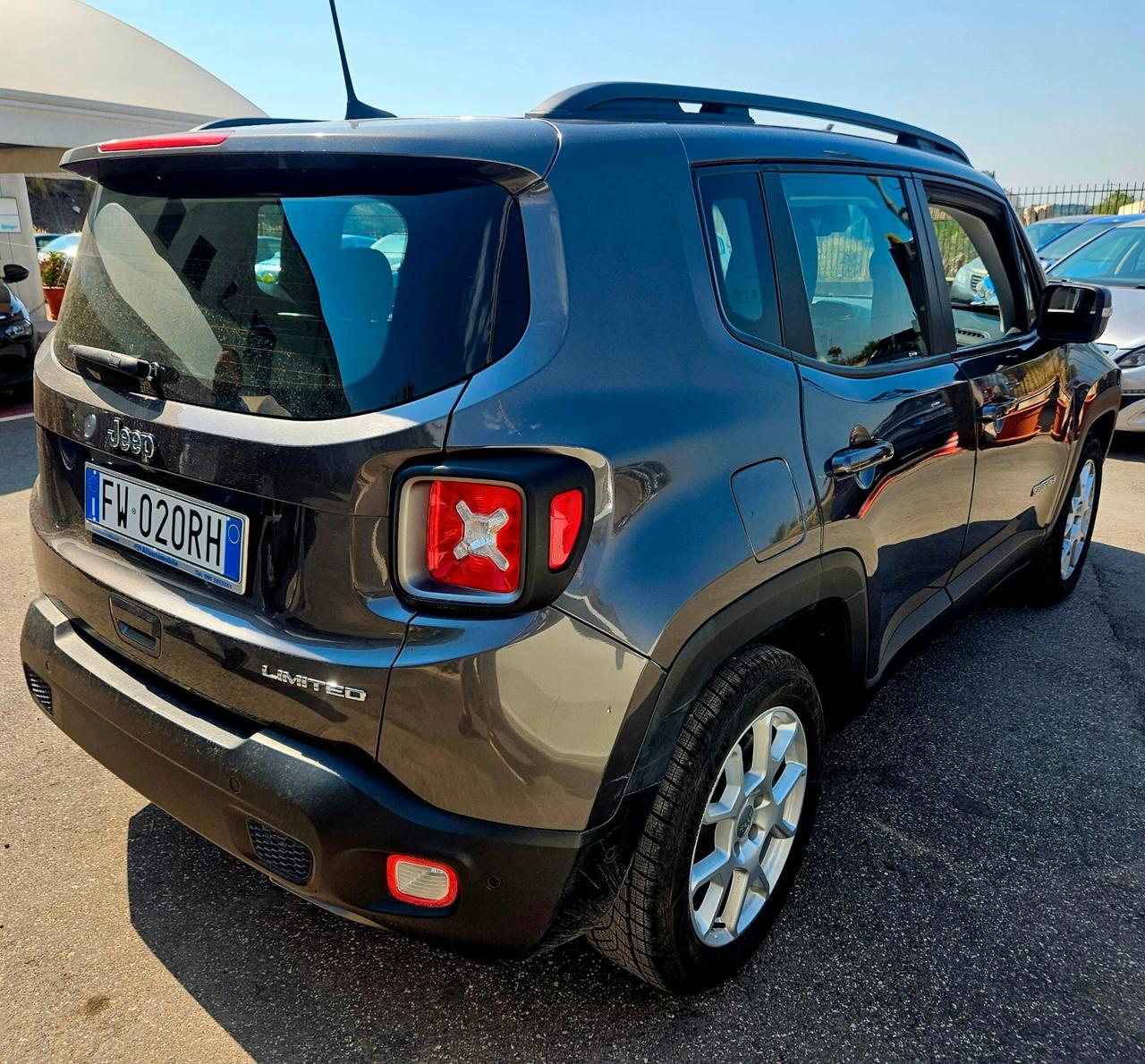 Jeep Renegade 1.6 Mjt 120 CV S - PERFETTA -