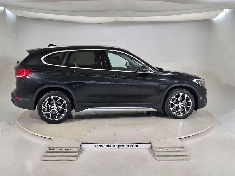 BMW X1 F48 2019 Benzina sdrive18i xLine 140cv auto