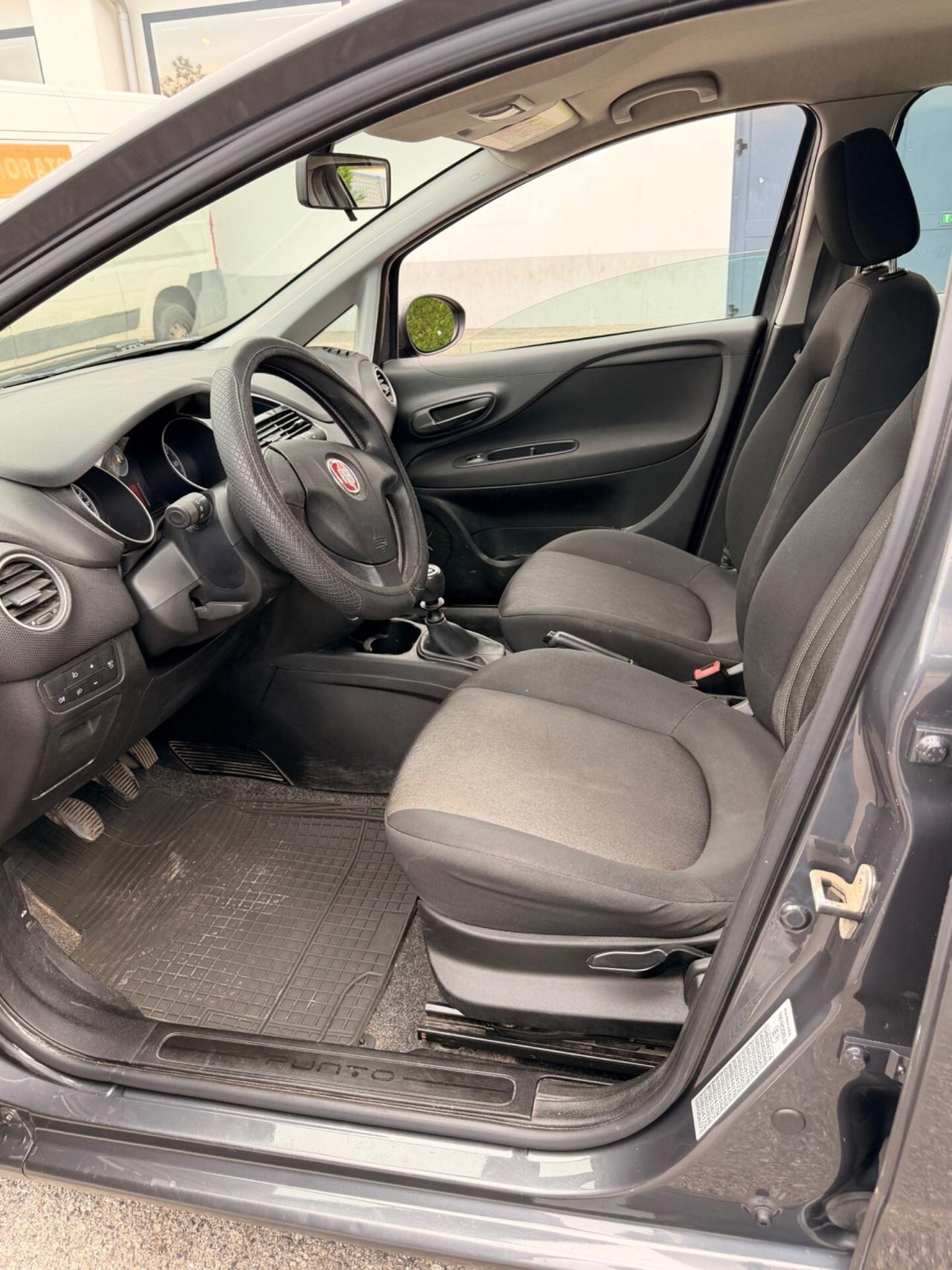 Fiat Punto 1.4GPL NEOPATENTATI euro6 2016 €3000