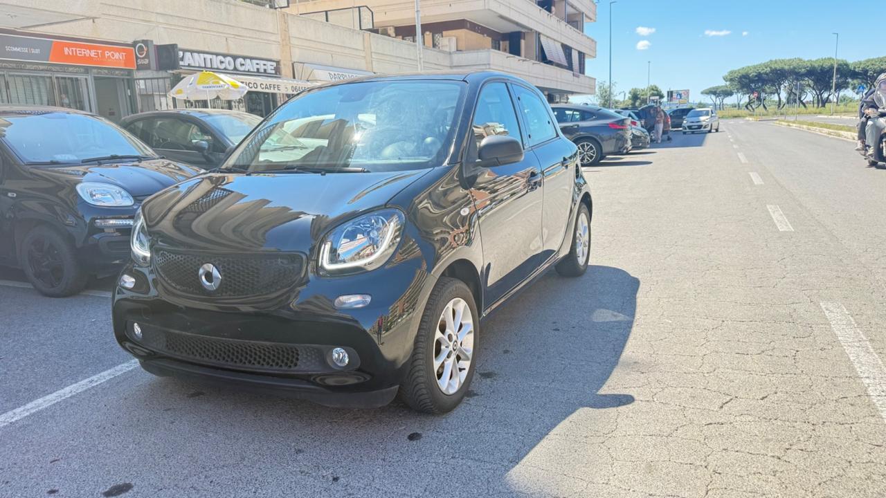 Smart ForFour 90 0.9 Turbo Passion LED NAVI PDC CERCHI 15 BLUETOOTH