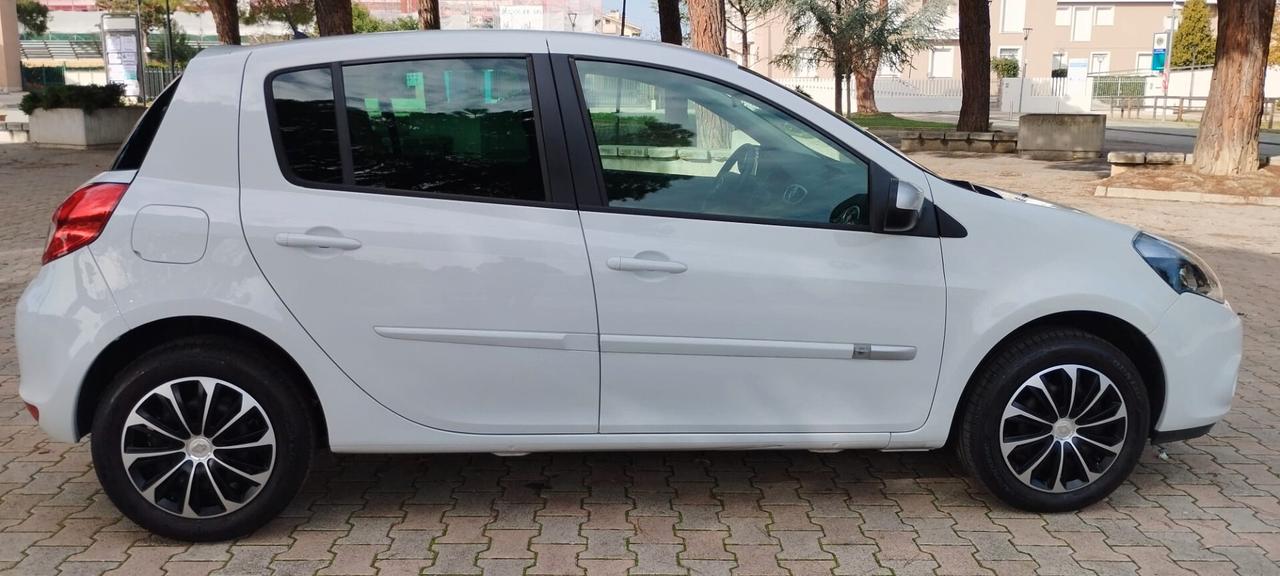 Renault Clio 1.2 90 CV 5 porte Dynamique