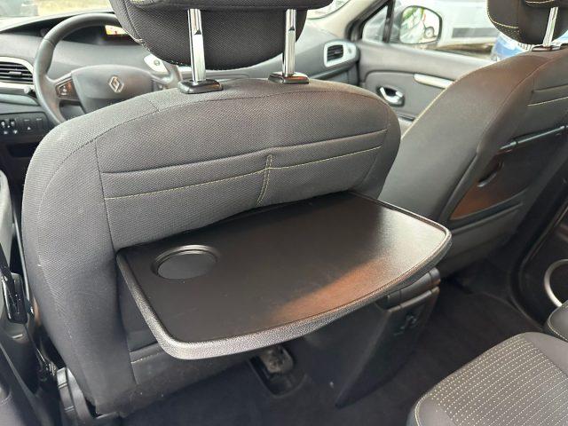 RENAULT Scenic X-Mod 1.5 dCi 110CV Dynamique
