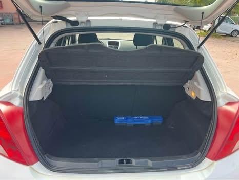 Peugeot 207 1.4 HDi 70CV 5p. Millesim 200