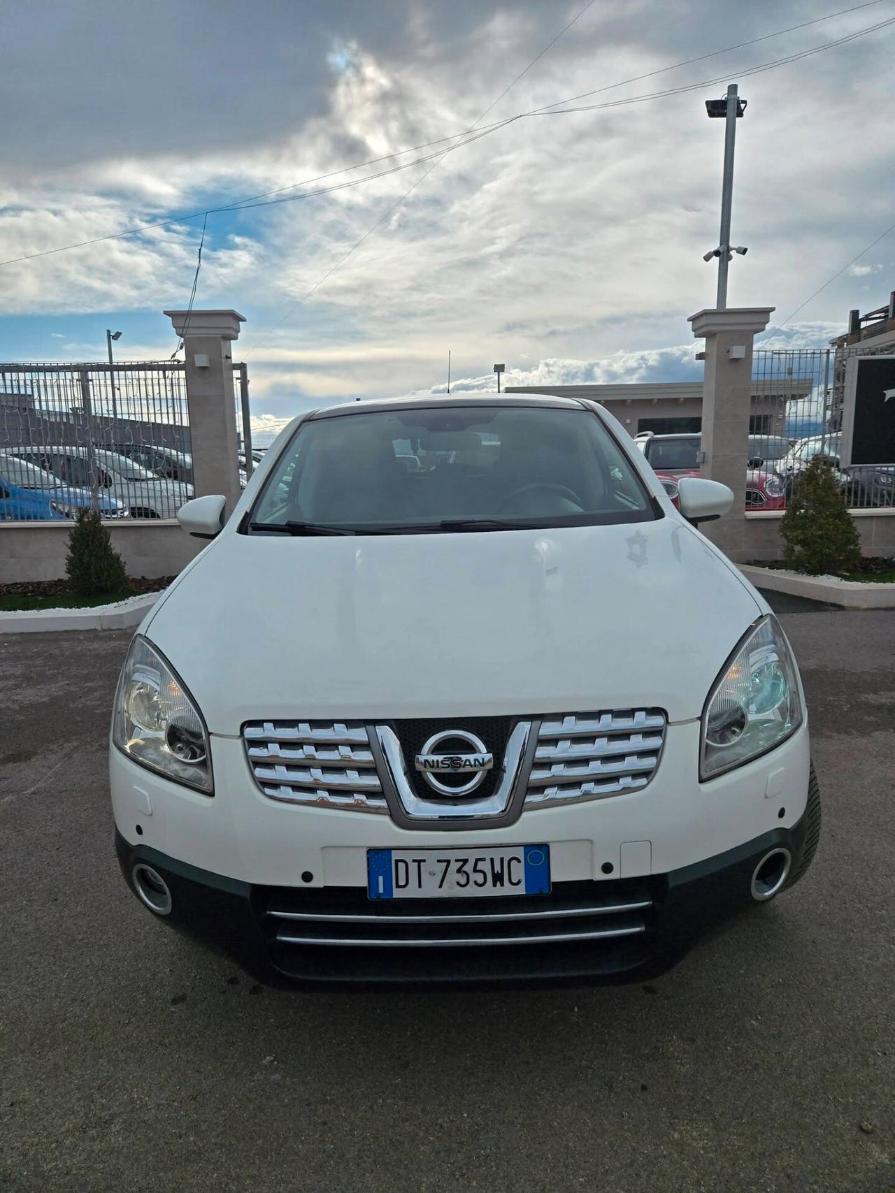 Nissan Qashqai 2.0 dCi DPF 4WD Tekna