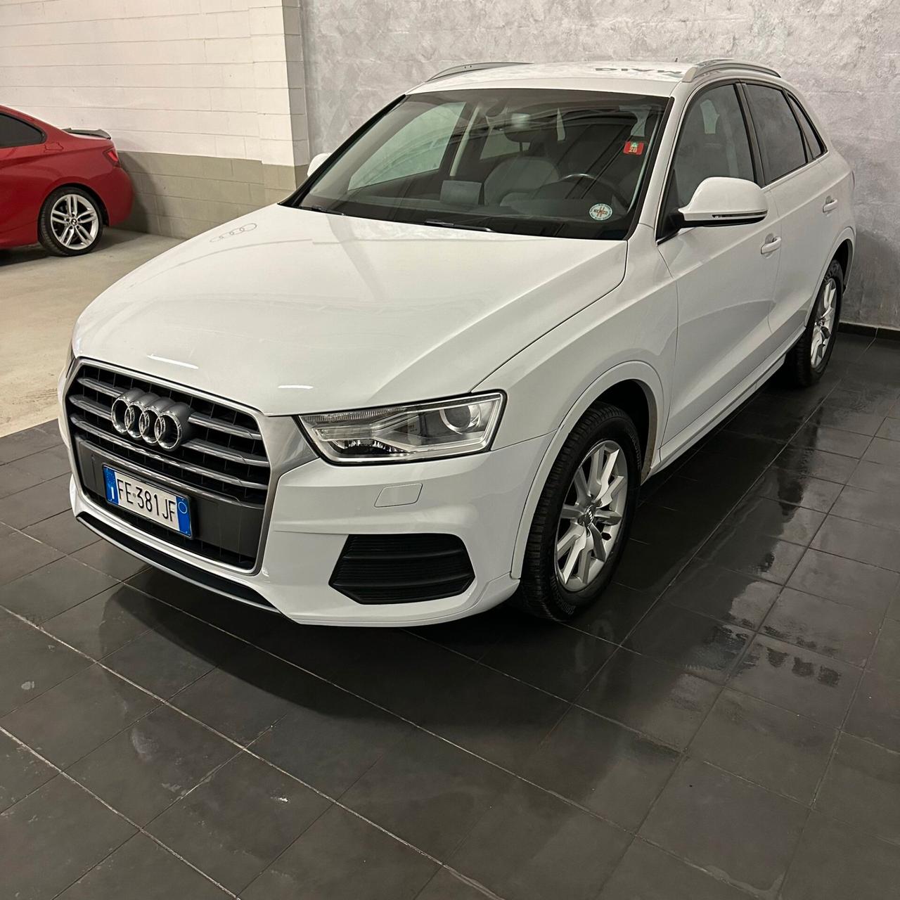 Audi Q3 2.0 TDI 120 CV