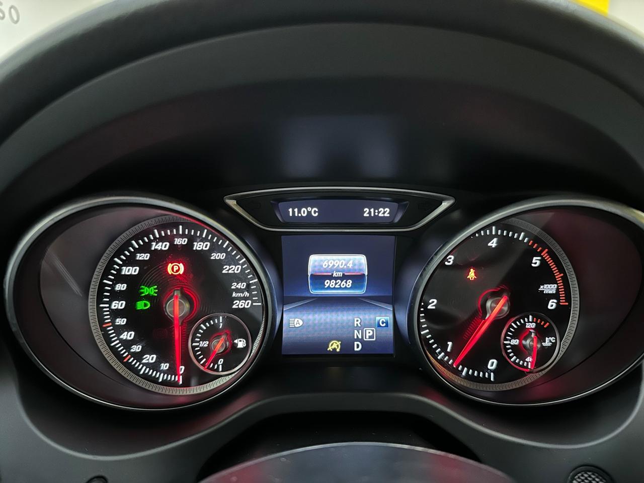 Mercedes-benz GLA 200 d Sport