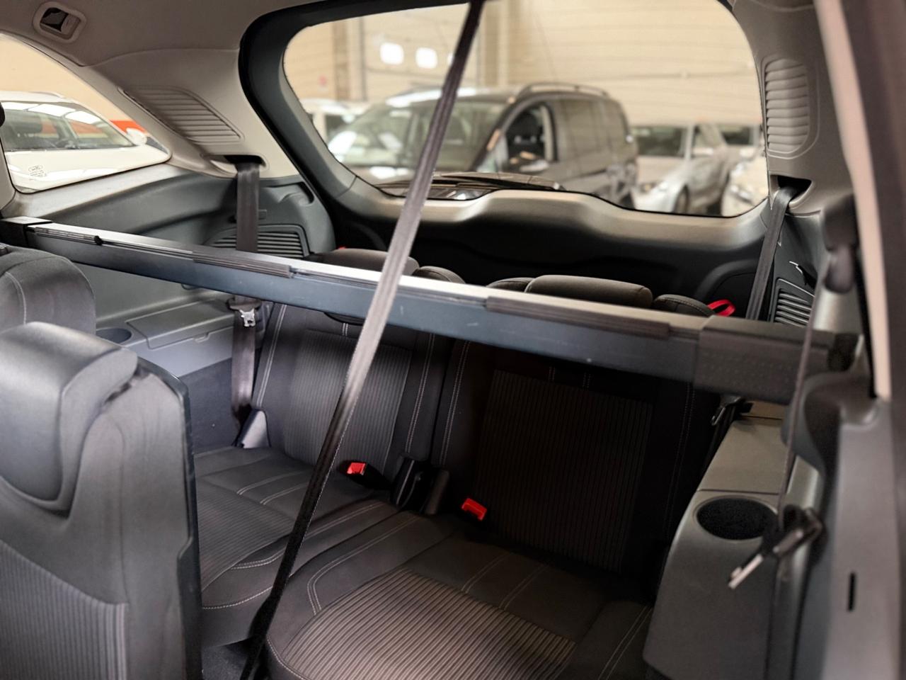 Ford C-Max 1.6 TDCi 115CV Titanium 7 POSTI