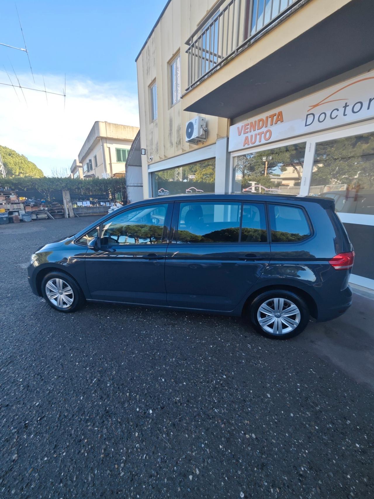 Volkswagen Touran 1.6 TDI Executive BlueMotion Technology