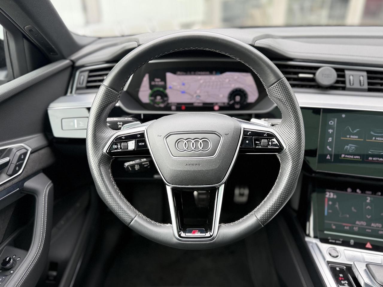 Audi Q8 e-tron Sportback 55 Quattro S Line 408 cv - 2024
