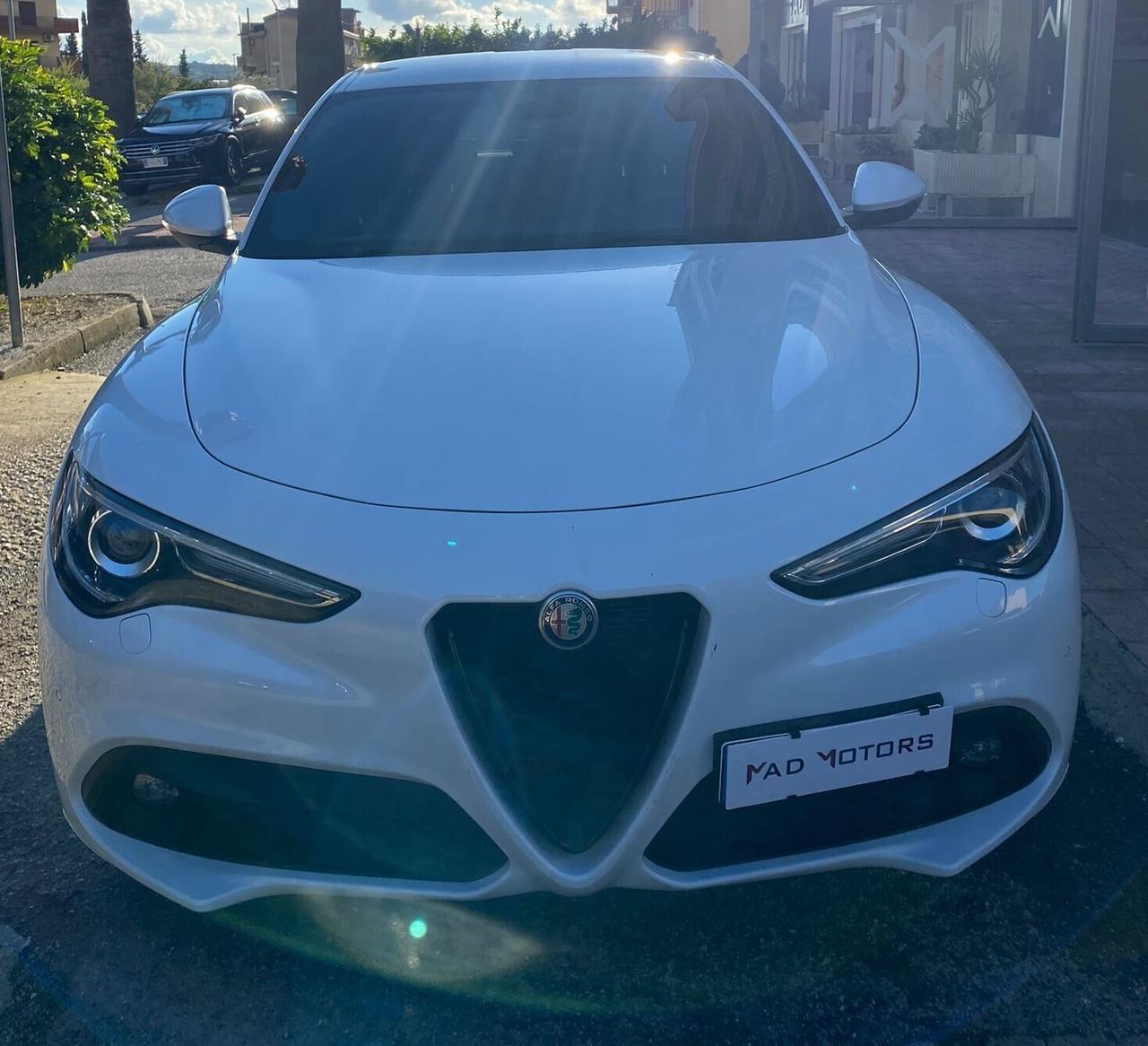 Alfa Romeo Stelvio 2.2 Turbodiesel 210 CV AT8 Q4 V