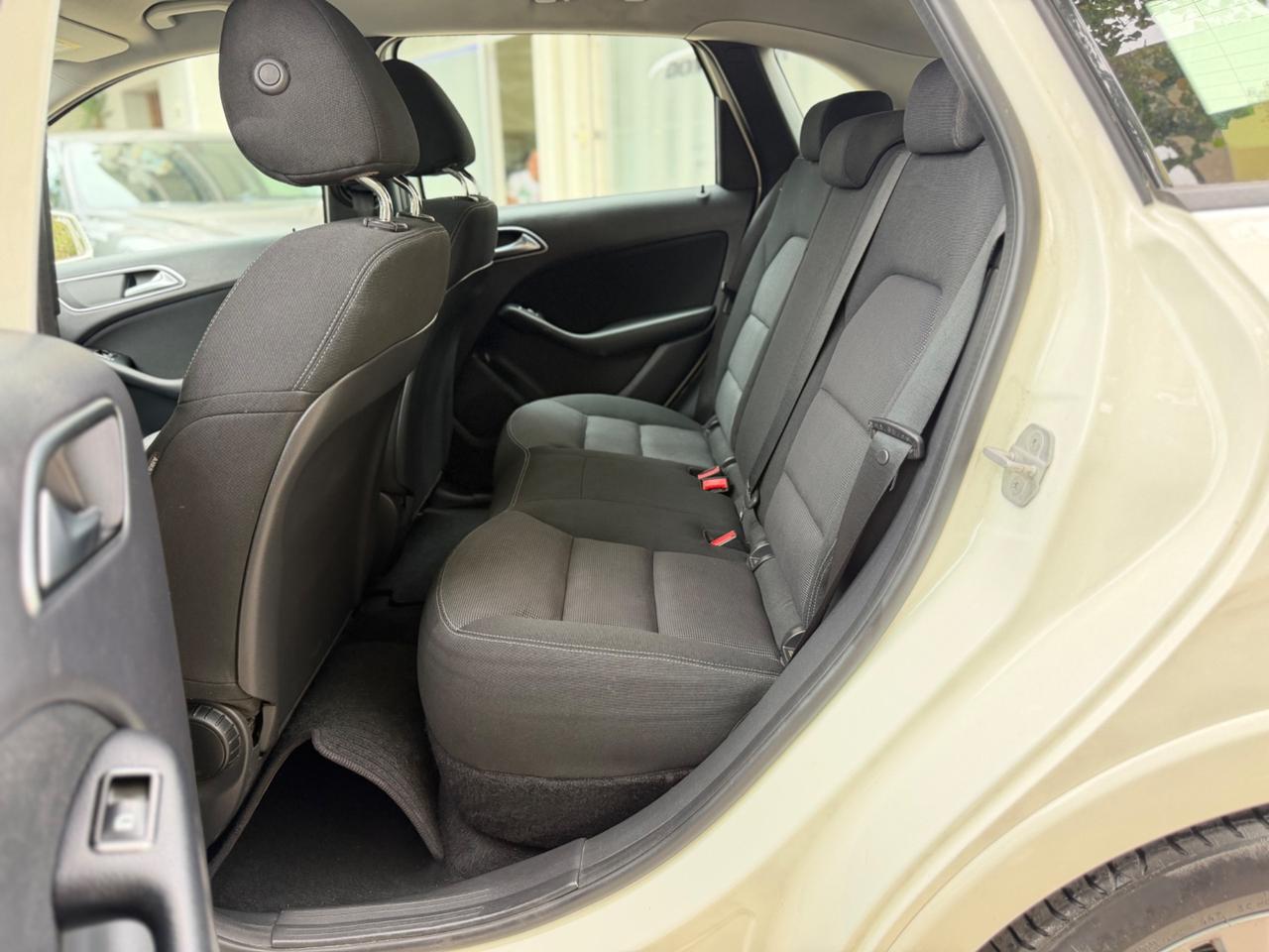 Mercedes-benz B 200 NGD Executive Gancio Traino