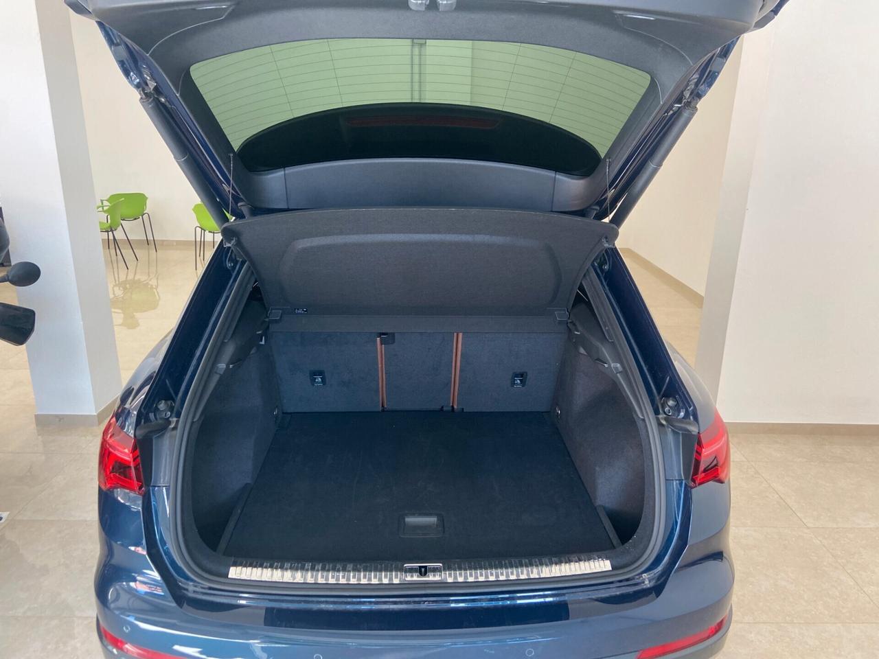 Audi Q3 2,0 150 cv 35 TDI quattro Edition