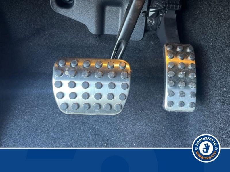 Mercedes-Benz GLA 200 Automatic AMG Line Premium