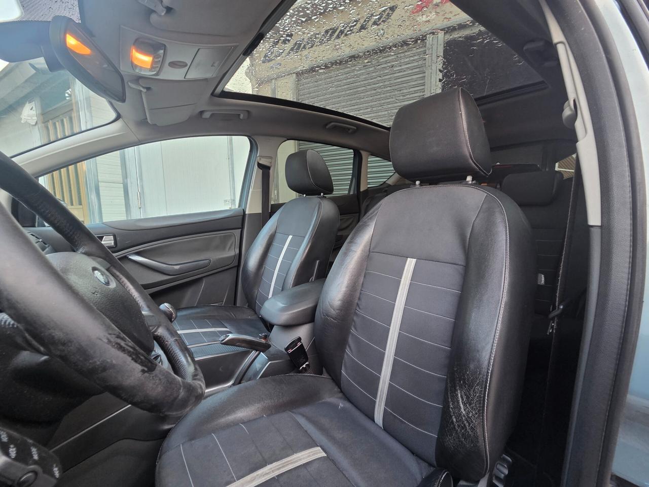 Ford Kuga 2.0 TDCi 136 CV 4WD Titanium